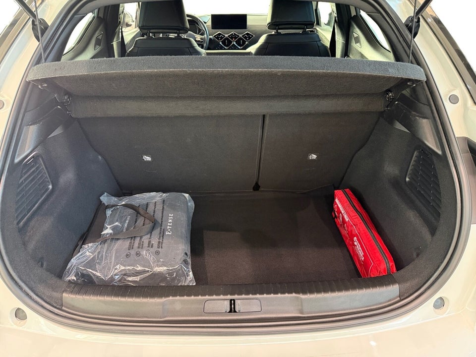 DS DS 3 CrossBack 50 E-Tense Performance Line Pack 5d