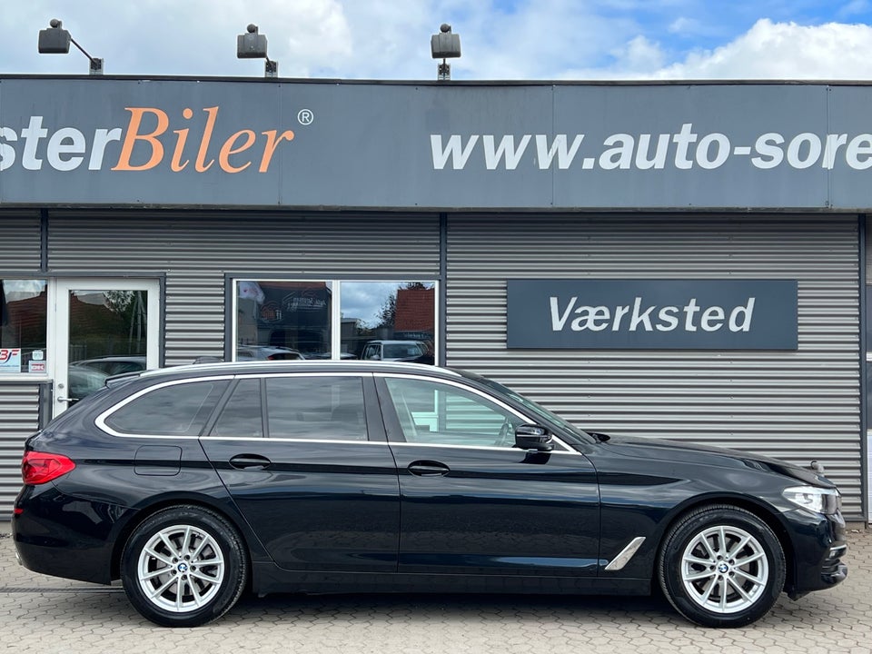 BMW 520d 2,0 Touring Connected aut. 5d