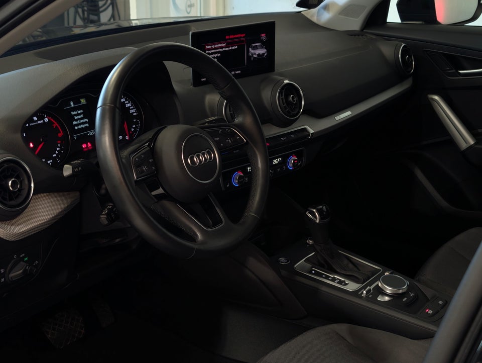 Audi Q2 35 TFSi Prestige S-tr. 5d