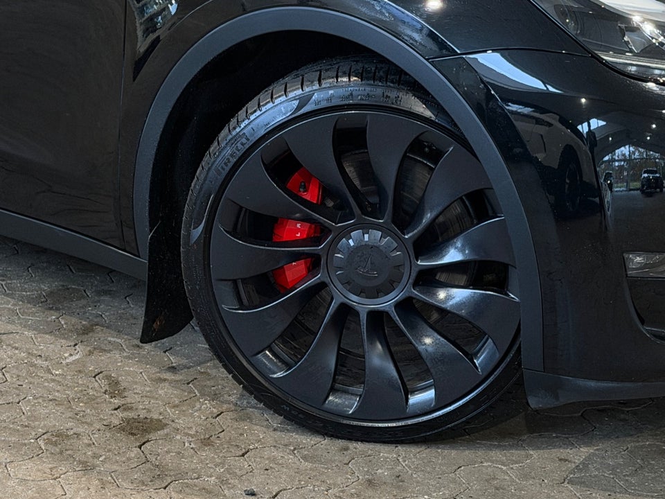 Tesla Model Y Performance AWD 5d