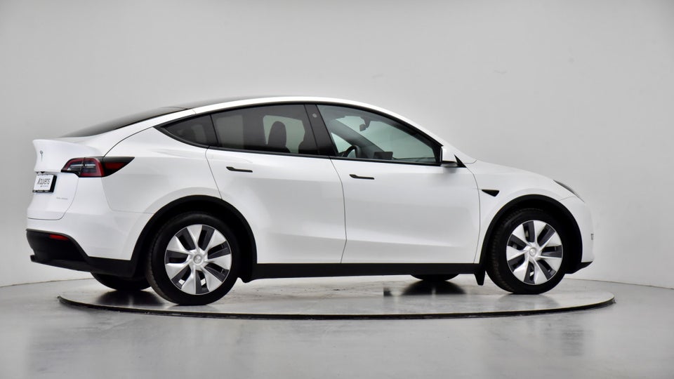 Tesla Model Y Long Range AWD 5d