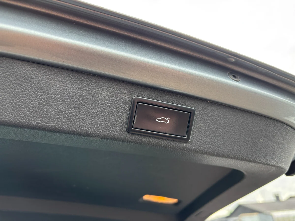 Skoda Superb 2,0 TDi 190 Style Combi DSG 5d