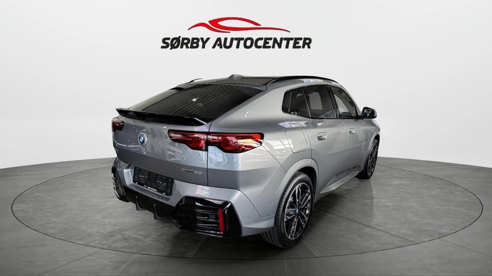 BMW iX2 eDrive20 M-Sport 5d