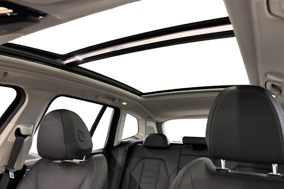 BMW iX3 Charged Plus 5d