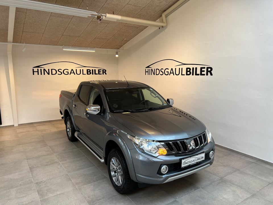 Mitsubishi L200 2,4 DI-D 181 Instyle Db.Kab aut. 4d