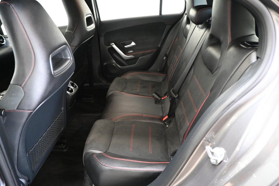 Mercedes A200 1,3 AMG Line aut. 5d