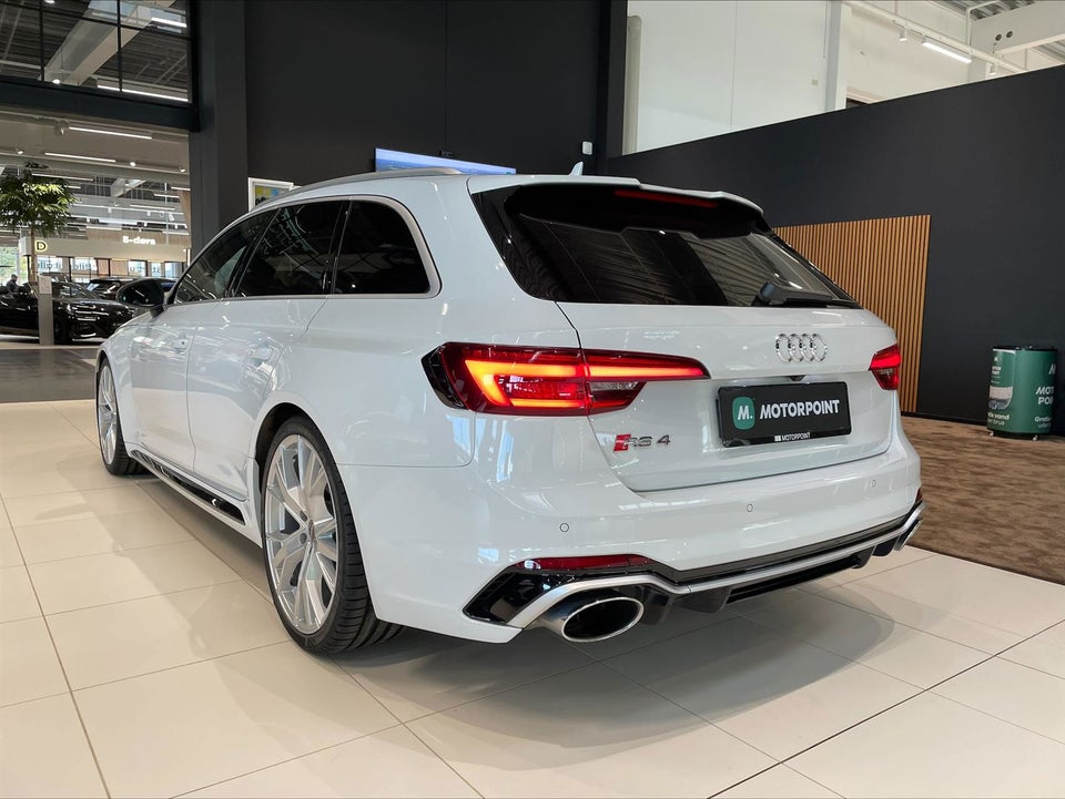 Audi RS4 2,9 TFSi Avant quattro Tiptr. 5d