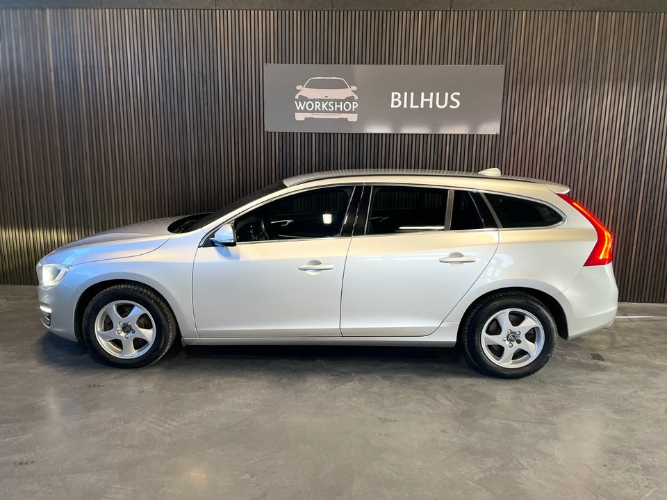Volvo V60 2,0 D3 150 Kinetic aut. 5d