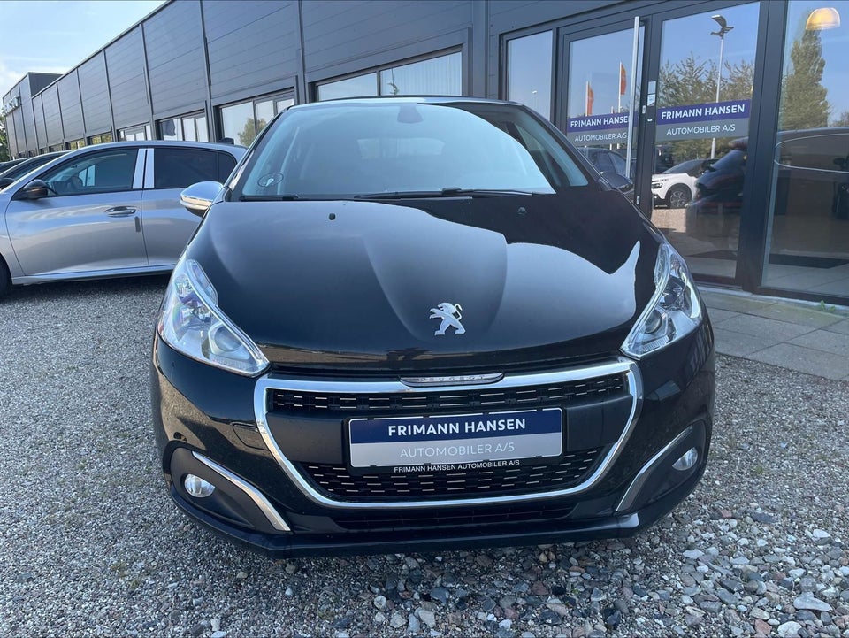 Peugeot 208 1,6 BlueHDi 100 Allure Sky 5d