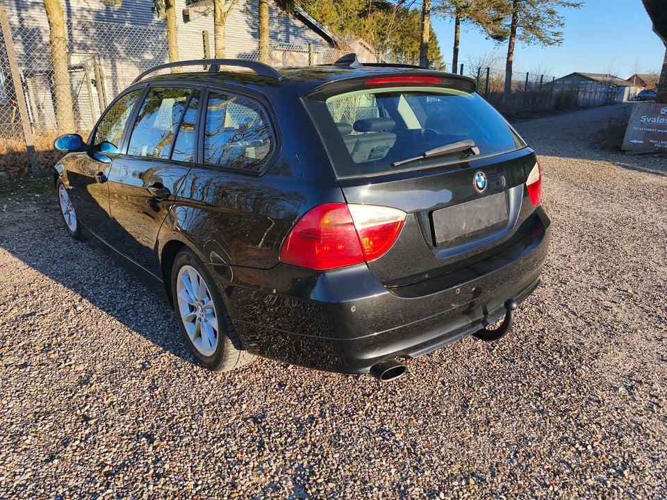 BMW 320d 2,0 Touring Steptr. 5d