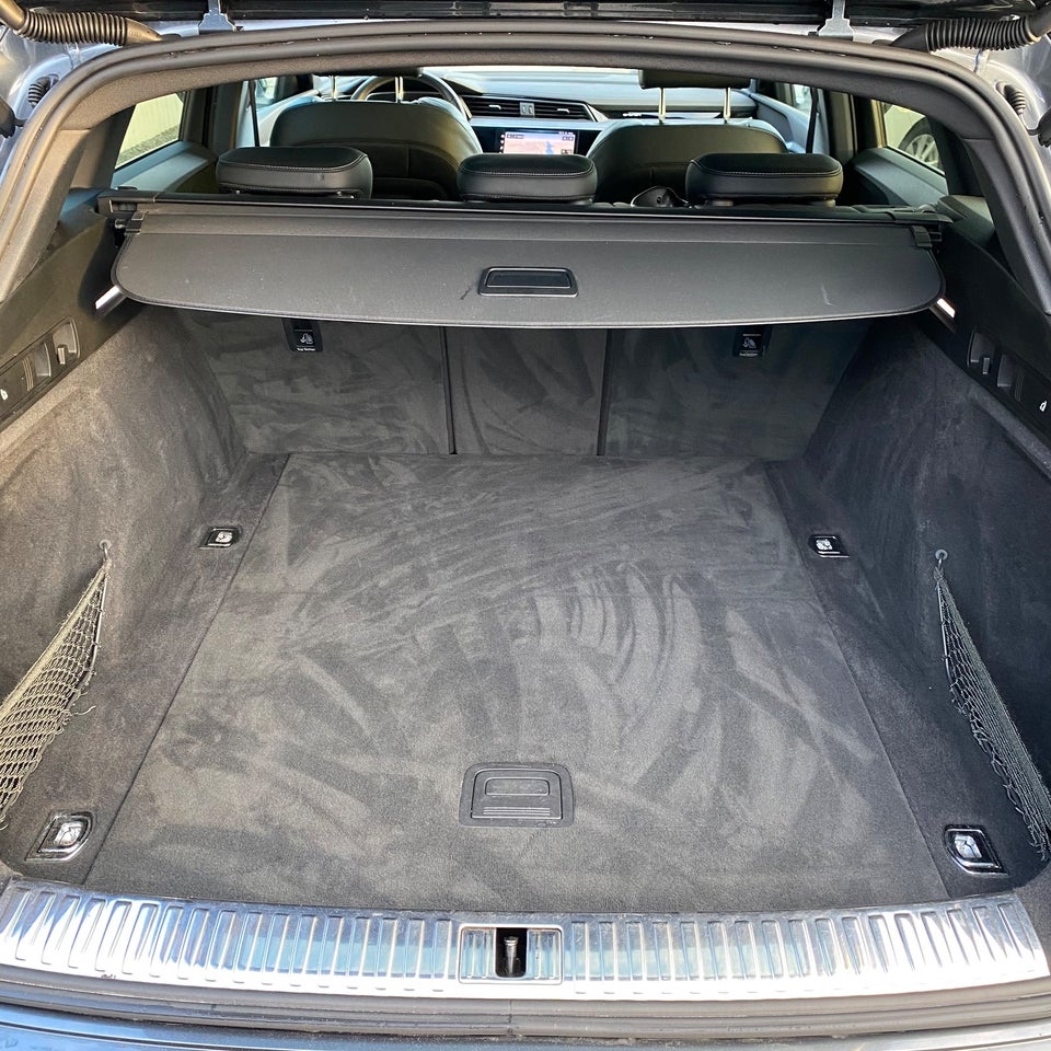 Audi e-tron 50 S-line quattro 5d