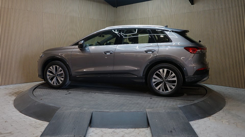 Audi Q4 e-tron 40 Advanced 5d