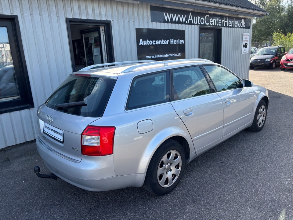 Audi A4 2,0 Avant Multitr. 5d