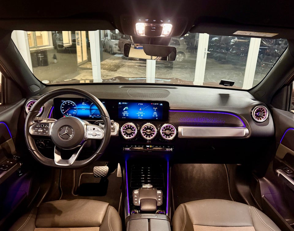 Mercedes EQB300 4Matic 7prs 5d