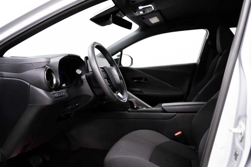 Toyota C-HR 2,0 Plug-in Hybrid Style 5d