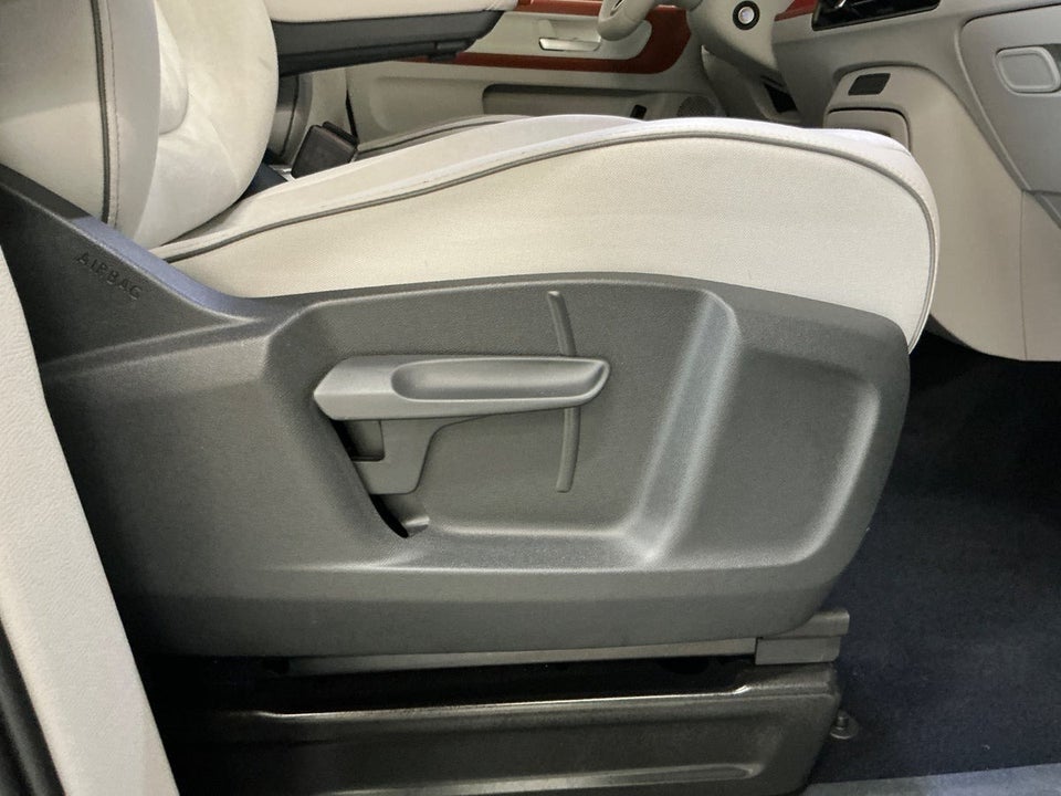 VW ID.Buzz 77 Style SWB 5d