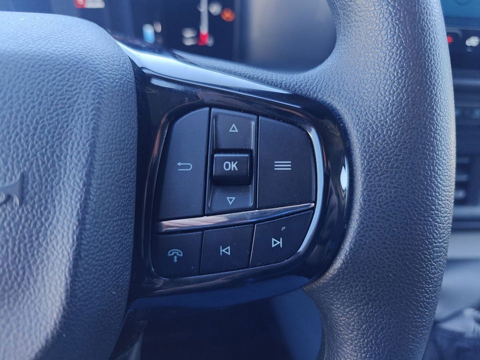 Ford Transit Custom 300L 2,0 EcoBlue Trend