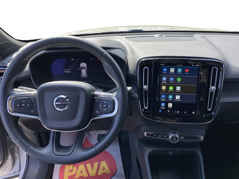 Volvo EX40 Extended Range Plus 5d