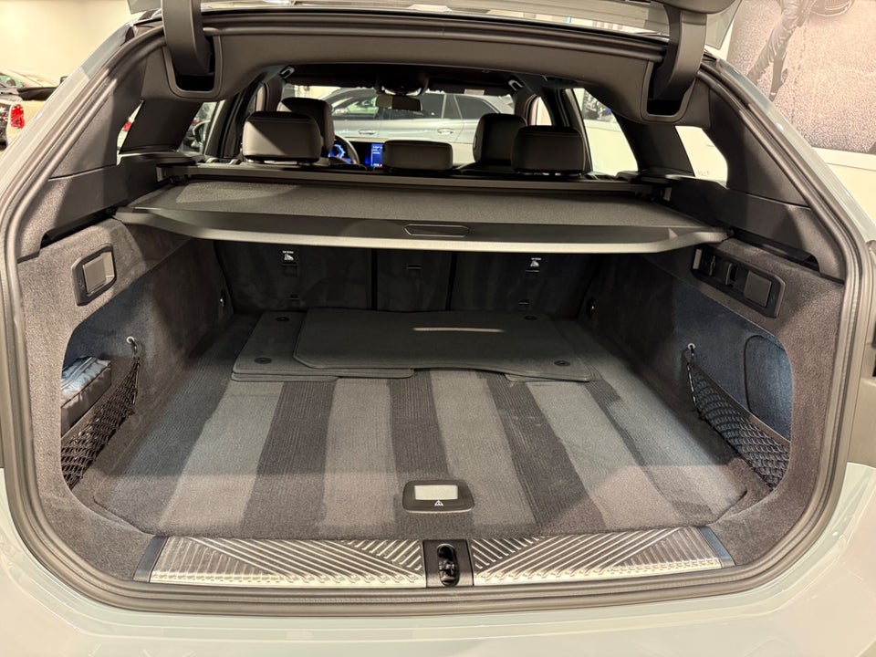 BMW i5 eDrive40 Touring M-Sport Pro 5d
