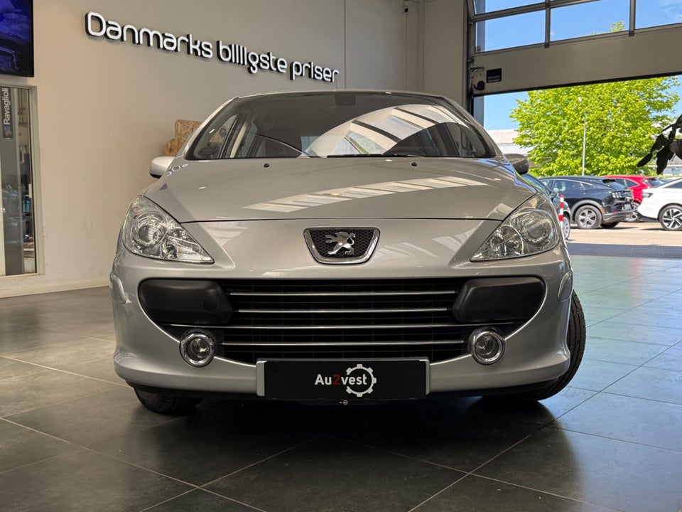 Peugeot 307 1,6 HDi 109 Creative 5d