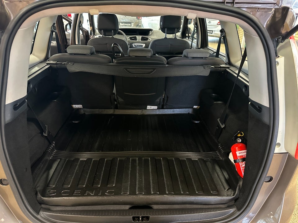 Renault Grand Scenic III 1,6 dCi 130 Dynamique 7prs 5d