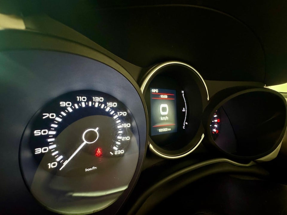 Fiat 500L 1,3 MJT 95 City Cross 5d