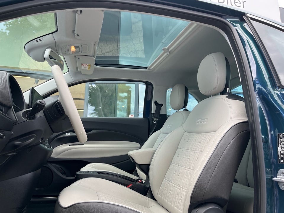Fiat 500e 42 la Prima by Bocelli 3d