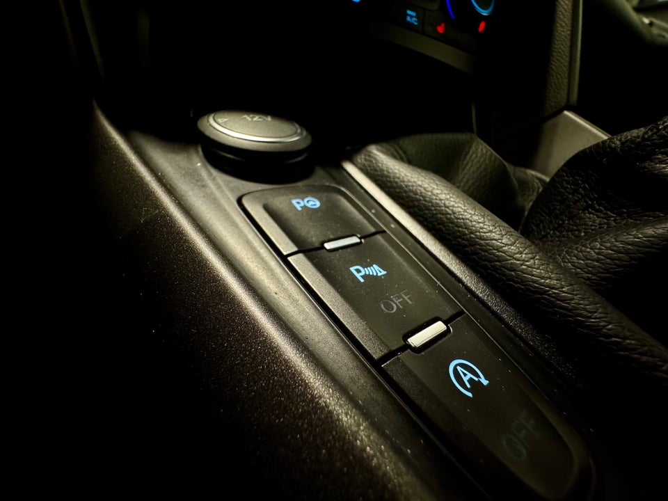 Ford Focus 1,0 EcoBoost ST-Line stc. 5d