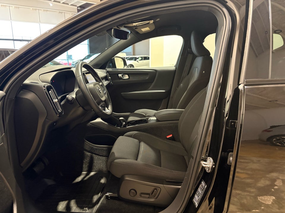 Volvo XC40 ReCharge Plus 5d