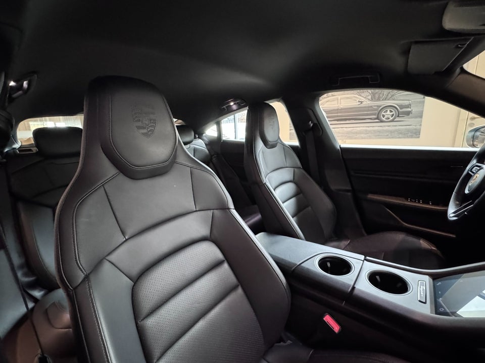 Porsche Taycan 4S Performance+ 4d