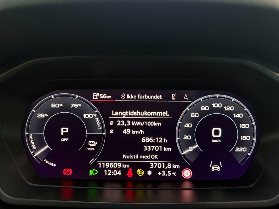 Audi Q4 e-tron 50 Attitude S-line quattro 5d