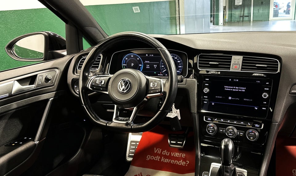 VW Golf VII 1,4 GTE DSG 5d