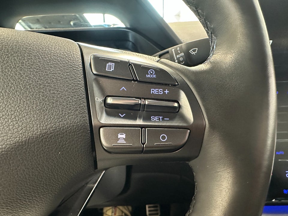 Hyundai Ioniq 1,6 PHEV Premium DCT 5d