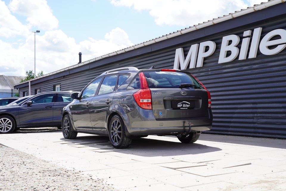 Kia Ceed 1,6 CVVT Active SW aut. 5d