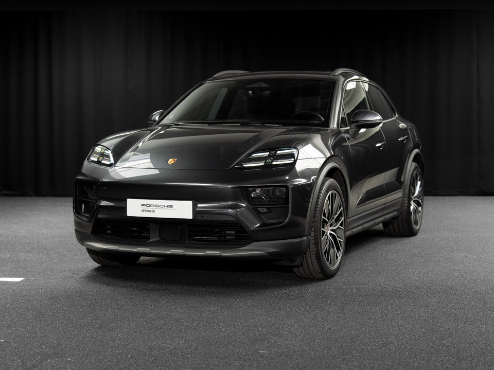 Porsche Macan 4 5d