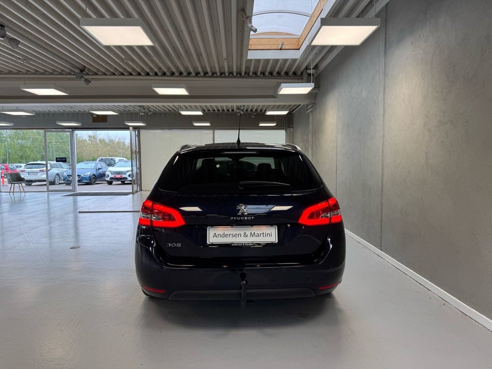 Peugeot 308 1,6 BlueHDi 120 Allure+ SW 5d