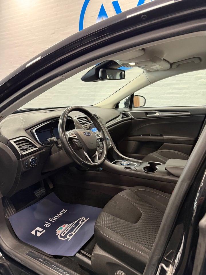 Ford Mondeo 2,0 EcoBlue Titanium stc. aut. 5d