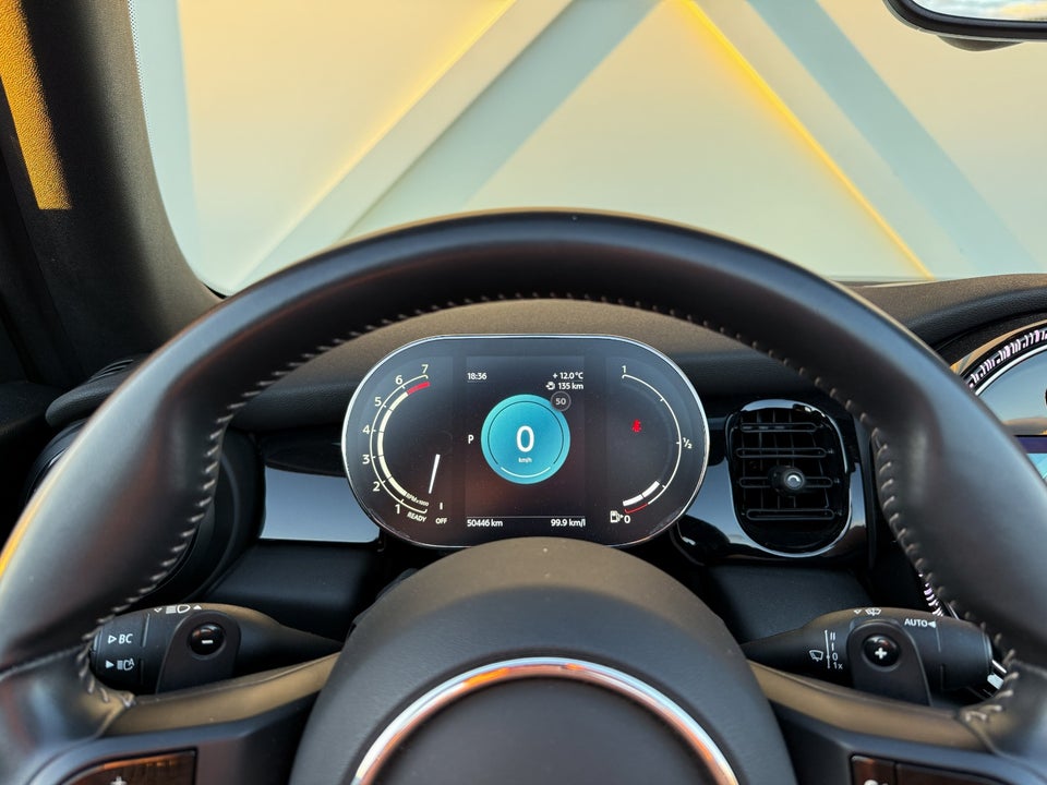 MINI Cooper S 2,0 Essential Cabriolet aut. 2d