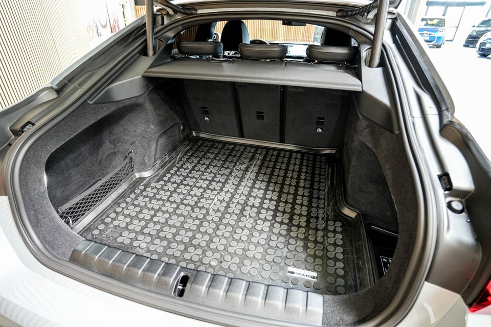 BMW i4 eDrive40 Fully Charged M-Sport 5d