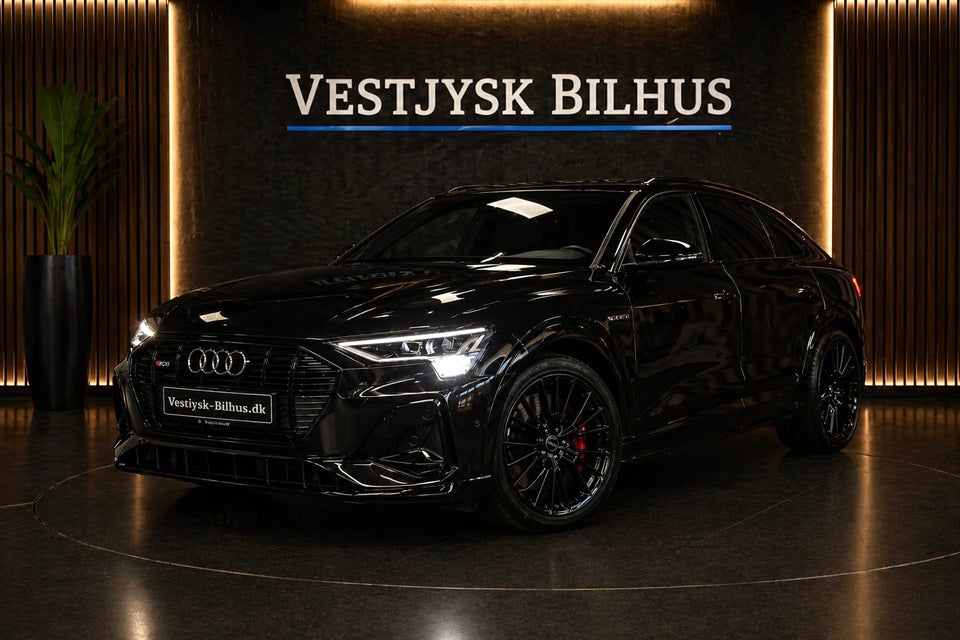 Audi e-tron 55 S-line Sportback quattro 5d