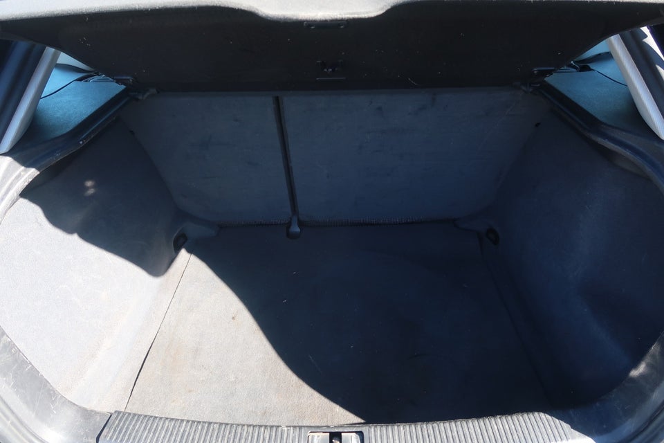 Audi A3 2,0 TDi 140 Ambiente Sportback 5d