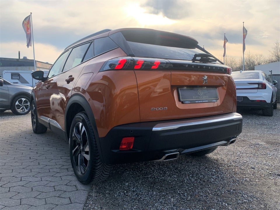 Peugeot 2008 1,2 PureTech 130 Selection Sport EAT8 5d