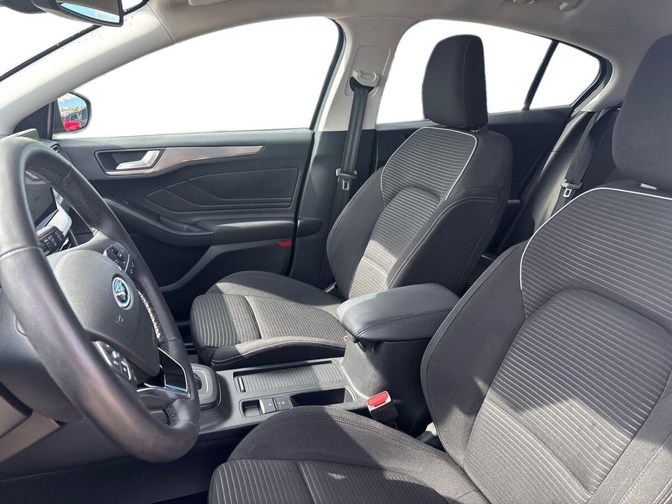 Ford Focus 1,0 EcoBoost mHEV Titanium X DCT 5d