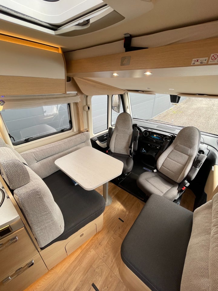 Hymer B-MC i550 2,2 CDi 170 aut. 2d