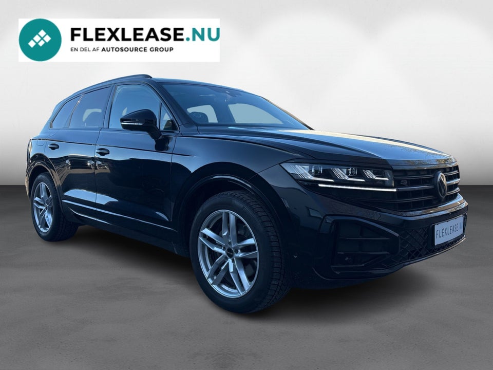 VW Touareg 3,0 TDi 286 Elegance DSG 4Motion 5d