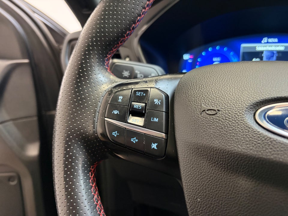 Ford Kuga 2,5 PHEV ST-Line X CVT 5d