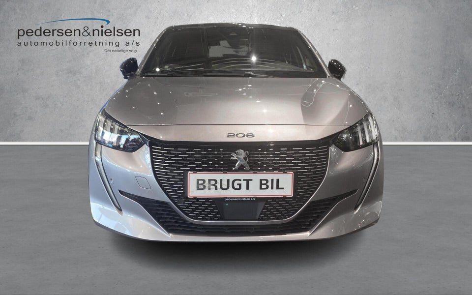Peugeot e-208 50 GT 5d