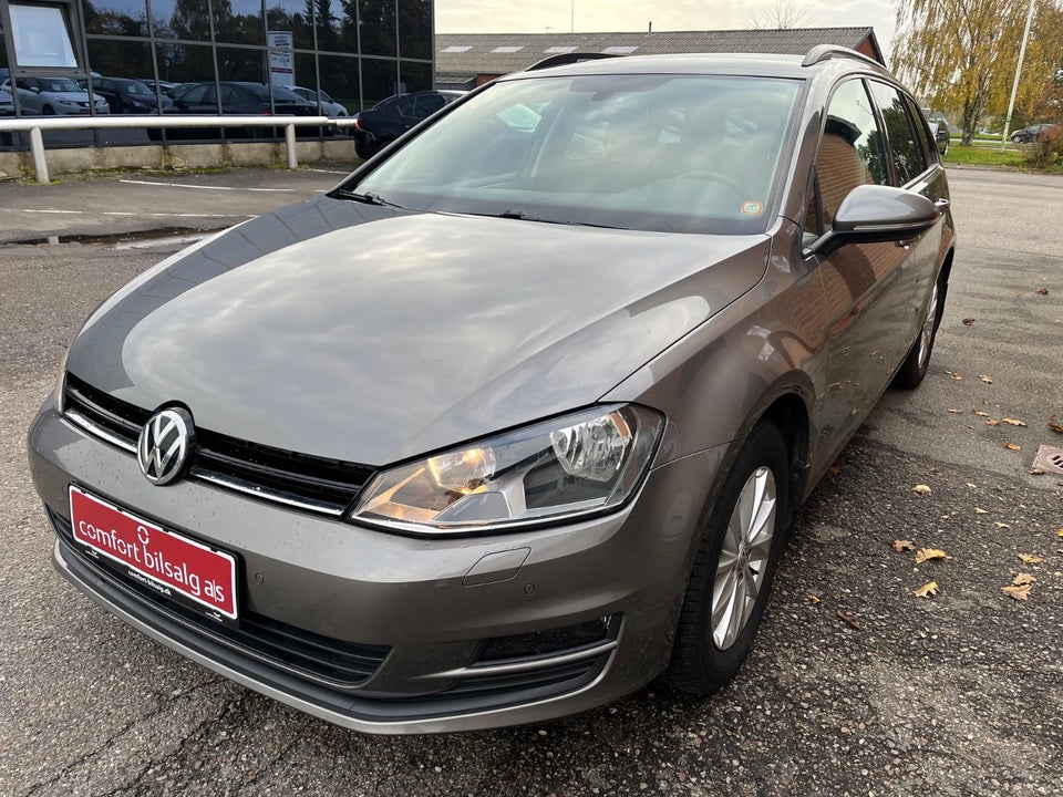 VW Golf VII 1,4 TSi 122 Comfortline Variant BMT 5d