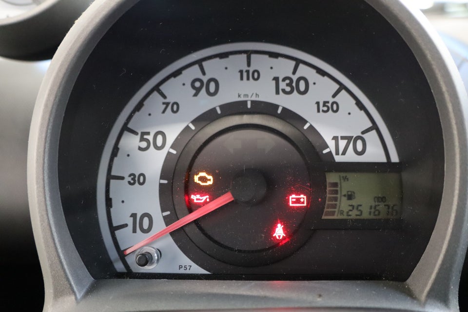 Citroën C1 1,0i  5d