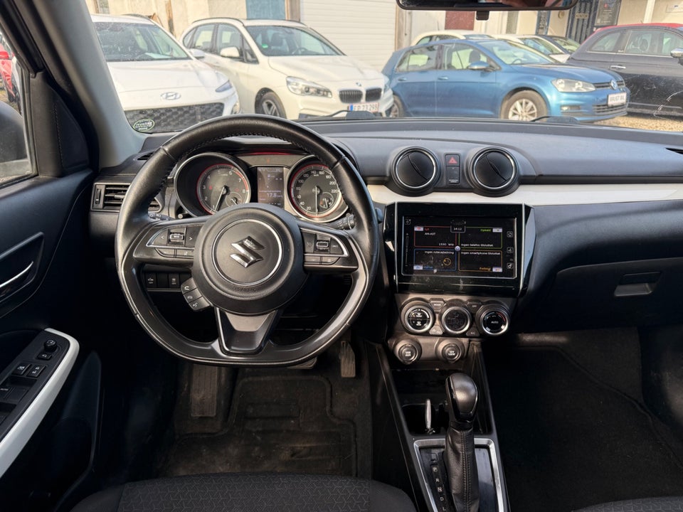 Suzuki Swift 1,2 Dualjet Exclusive CVT 5d